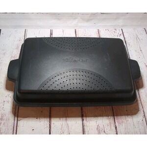 The Pampered Chef Black Shallow Rectangle Microwave Cooker Bacon Steamer #1146
